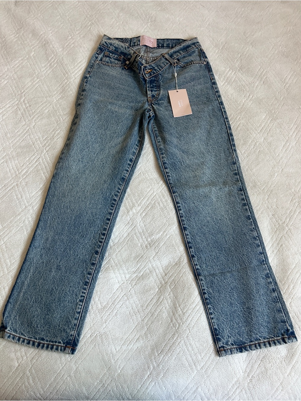 NWT REVICE Denim follow my lead blue jeans in Size 26 - Picture 2 of 11